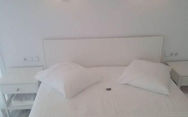 TopClassTutors.ORG Luxury hotel