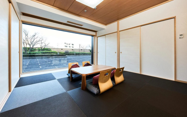 Tokyo Garden Palace