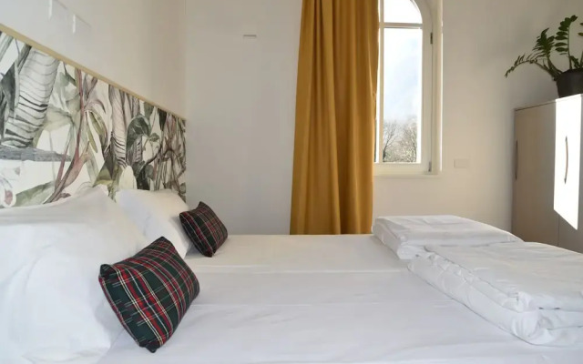 Nine Rooms Shared