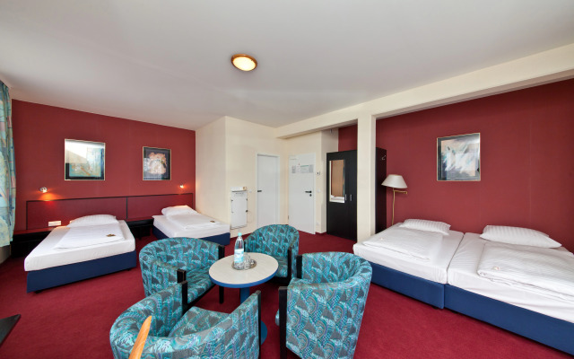 Hotel Aviva