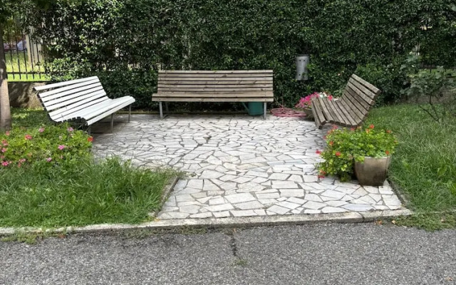 Cosy Studio Quick Metro Ride to Centre