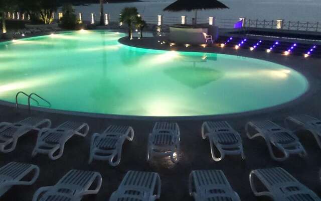 Cala Petrosa Resort