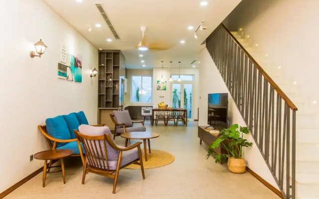 Mer Villa And Hotel Da Nang