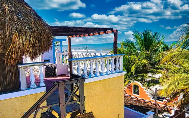 Beachfront Groundfloor Hacienda del Cuyo