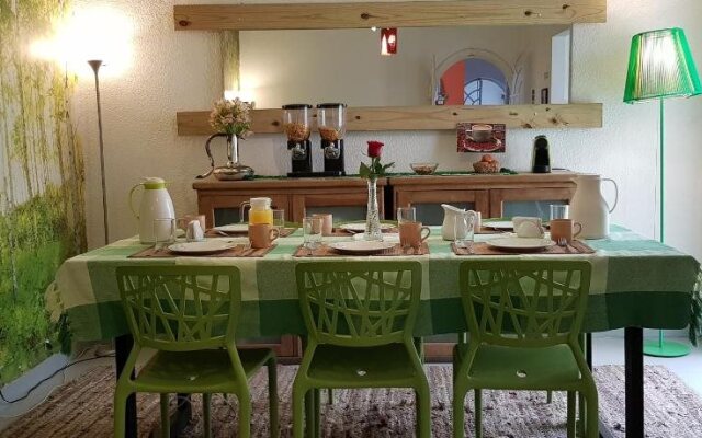 Distrito Condesa Rooms and Studios