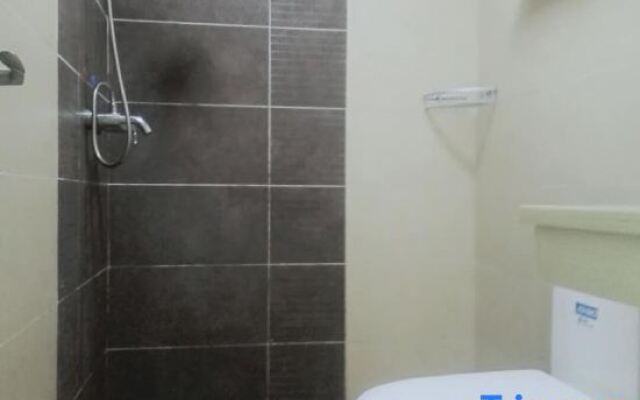 Beihai Yuhai Elegant Restaurant Hotel (Beihai International Passenger Transport Terminal)