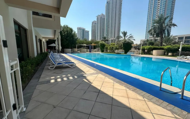 Lux BnB Greens & Views Lake View