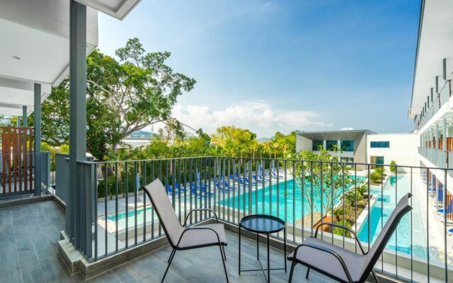 Seabed Grand Hotel Phuket (SHA Extra Plus)