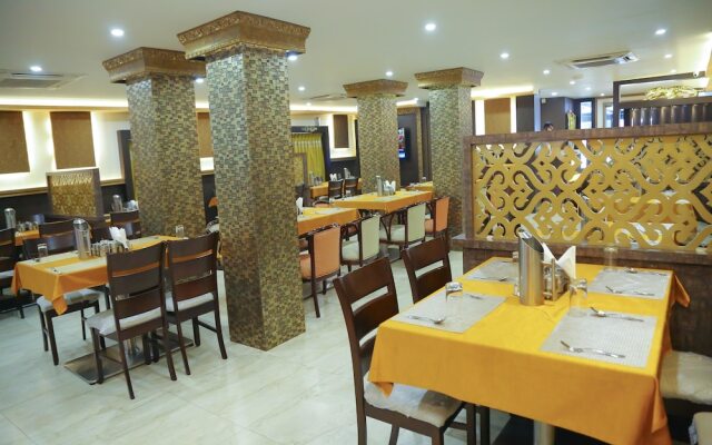 OYO 9646 Hotel Golden Pearl Inn
