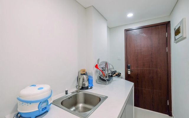 Fancy and Nice Studio at Daan Mogot City Apartment