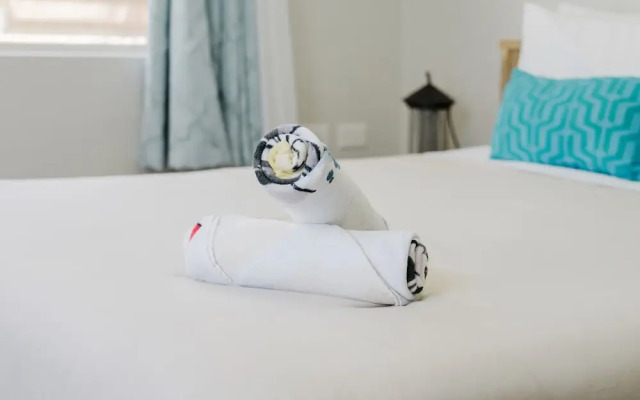 New Listing - Noord Villa With Private Pool