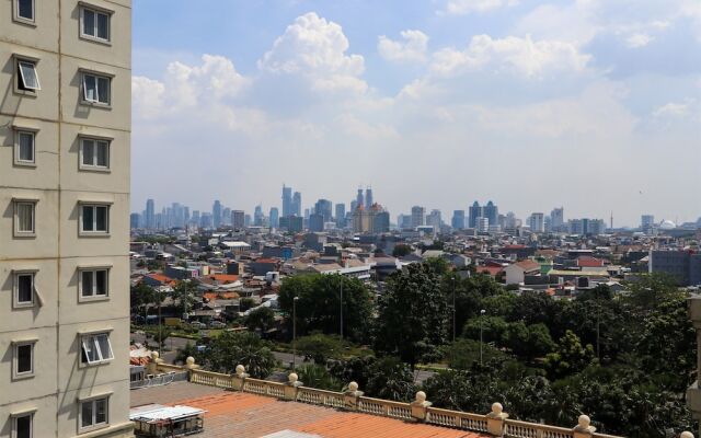 Nice And Elegant 2Br At Grand Palace Kemayoran Apartment