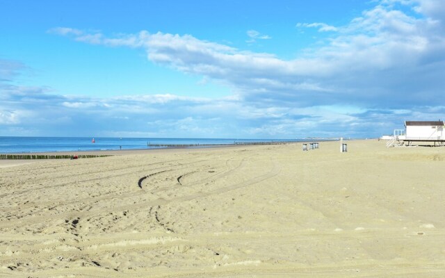 Cozy Holiday home inKoudekerke Zealand with terrace