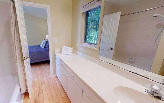 Sarasota Bay Pool Home