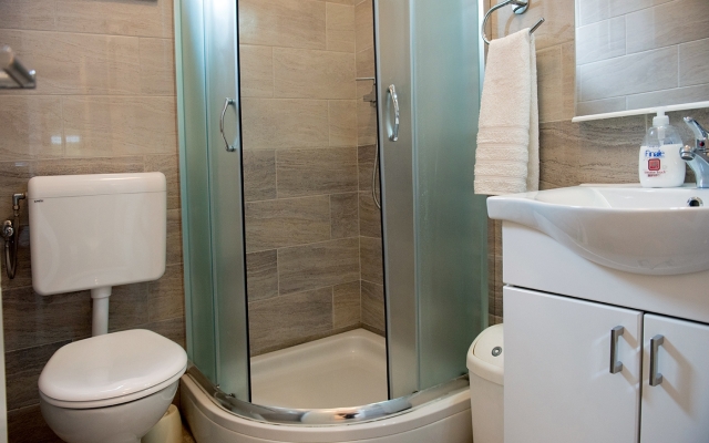 Room Robi - 50m from beach R3 Podstrana, Riviera Split