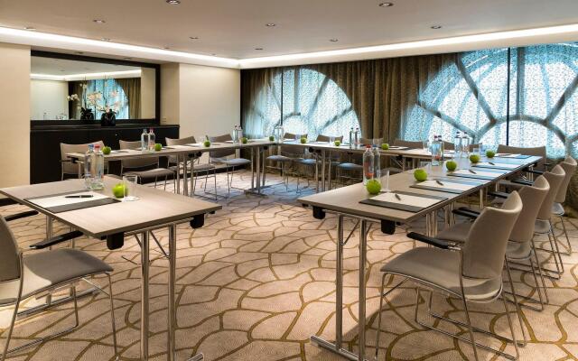 Hotel Barsey by Warwick