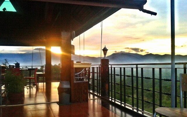 Puerto Vista Restaurant and Pension House