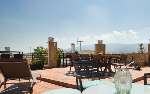 Apartment 101m² - Roof Garden with Acropolis View