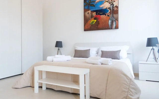 La Riviera apartment by Dimore in Sicily