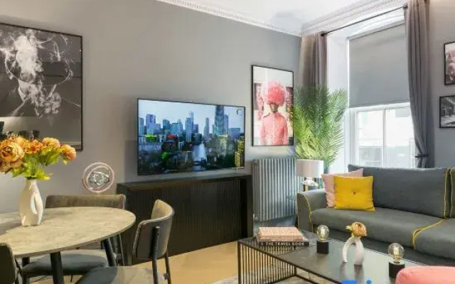 The Chambers - Covent Garden - by Frankie