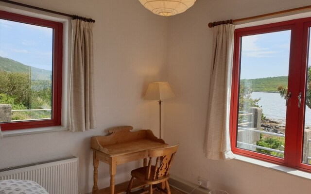 Salmon Cottage
