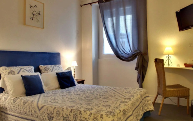Hotel Orly