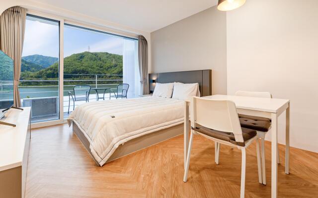 Gapyeong Rowa Riverview Pension