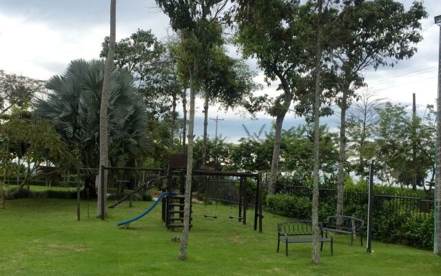 Hotel Campestre Los Nogales