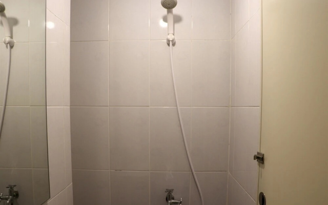 Comfy And Simply Studio Tokyo Riverside Pik 2 Apartment