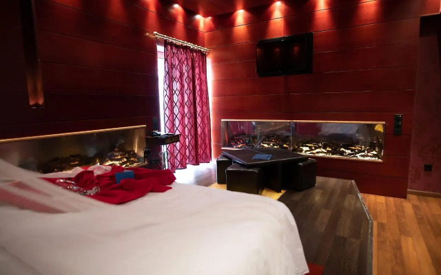 Anastazia Luxury Suites & Rooms