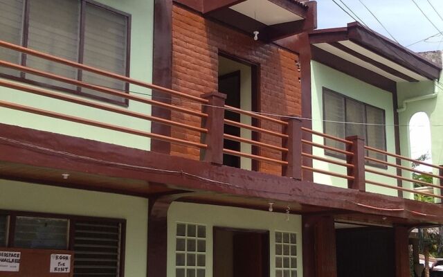 Villavante Backpackers Lodge - Hostel