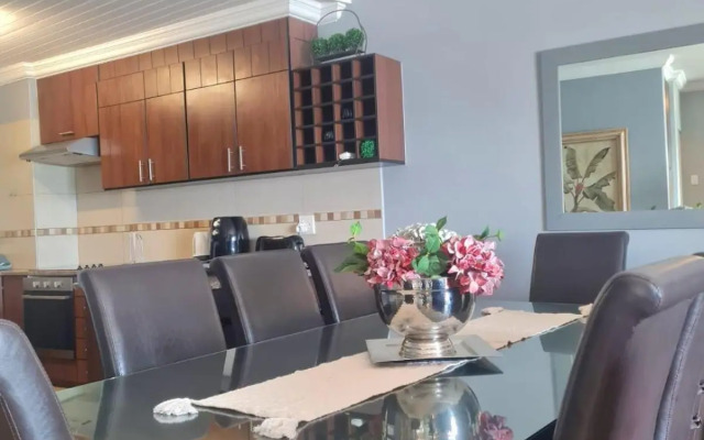 Point Village Accommodation - Ocean Two 42