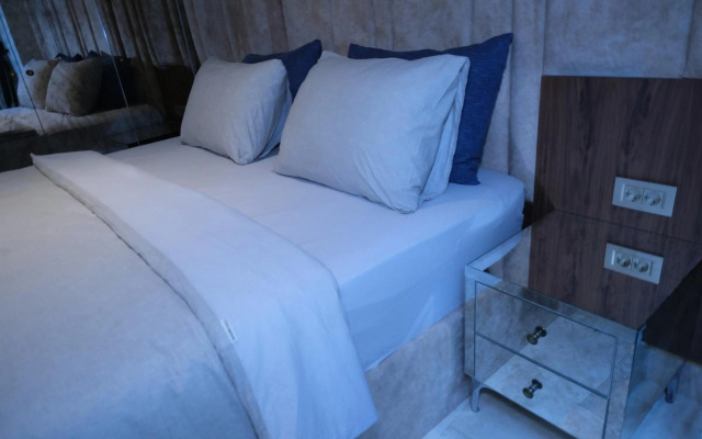 AB Residences -Cihangir Luxury Antique Apartment