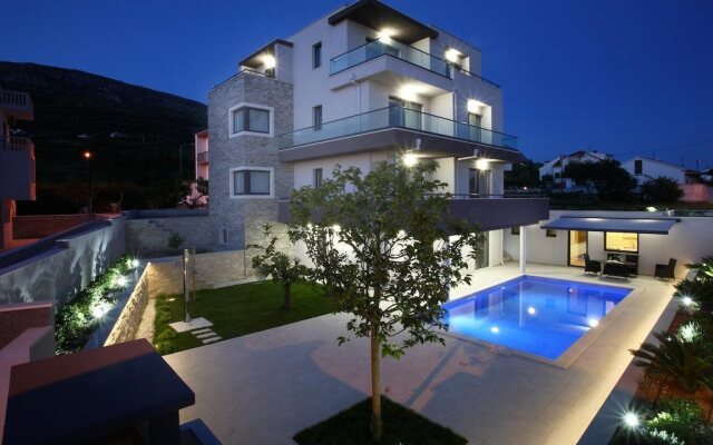 Villa Lucas