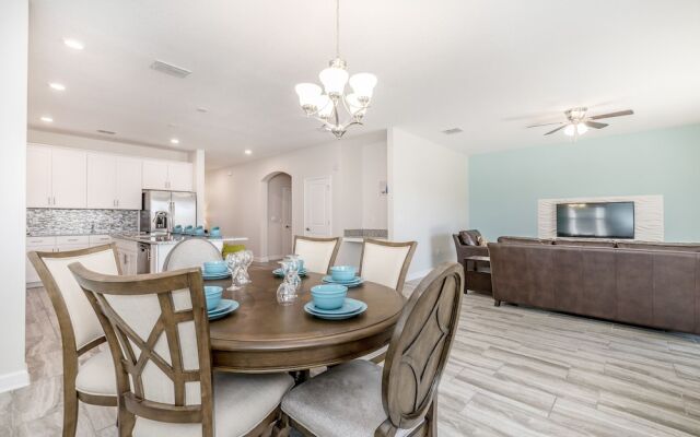 Lovely 6Bd Pool Hm Champions Gate-1614mvd