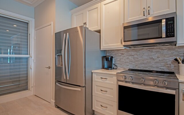 Harbor Villa Club 308