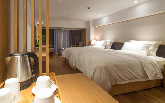 Chongqing White Cloud Boutique Hotel