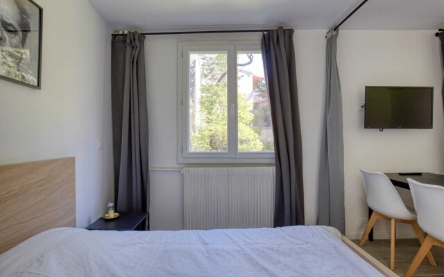 Magnificent studio near the canal de l'Ourcq