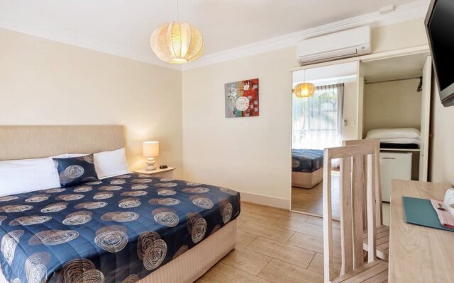 Tessa's on the Beach Boutique Hotel