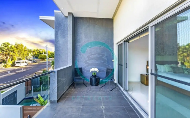 Luxurious Cozy Retreat Pool Office Parking