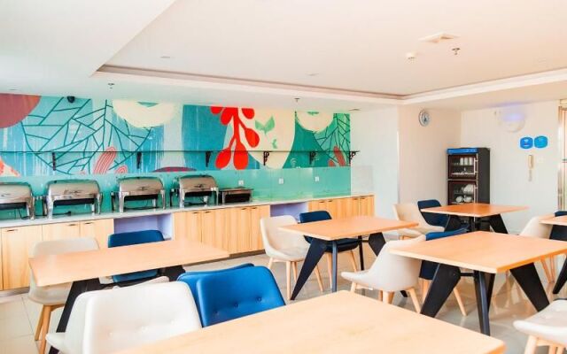 Hanting Express (Baotou Friendship Square)