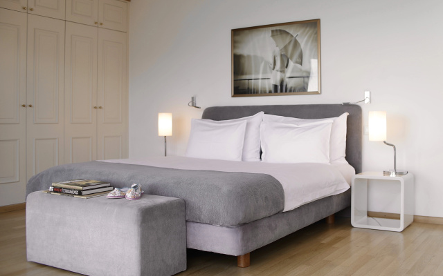 Hôtel de la Rouvenaz – Guest Rooms – Montreux