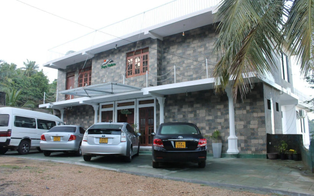 Pure Nature Hotel