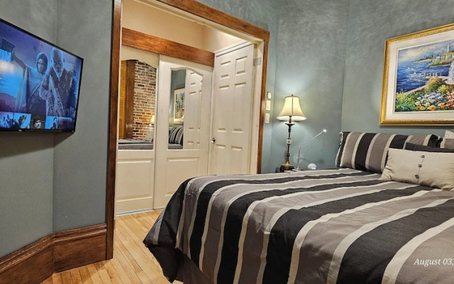 Vieux-Old Farnham Appart Condotel1