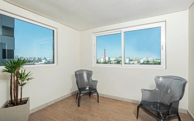 Manhattan On Floor