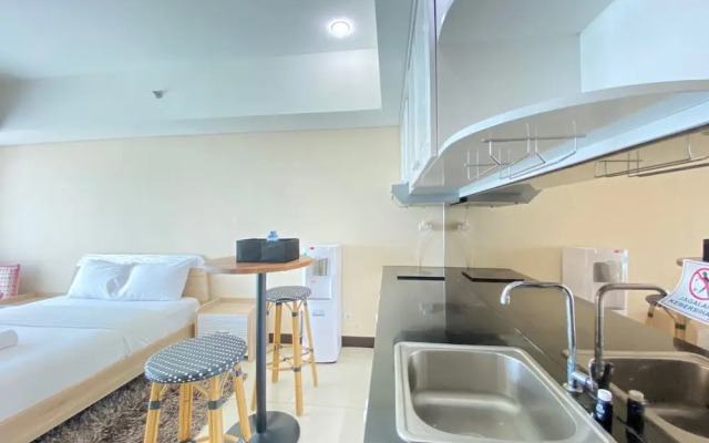 Modern & Stylish Studio At Tamansari La Grande Apartment