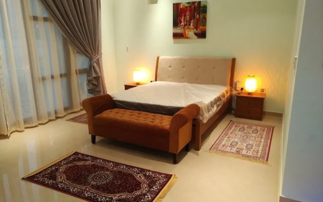 Emirates Hills Lake View Villa