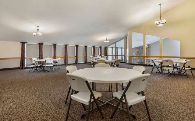 Best Western Indian Oak
