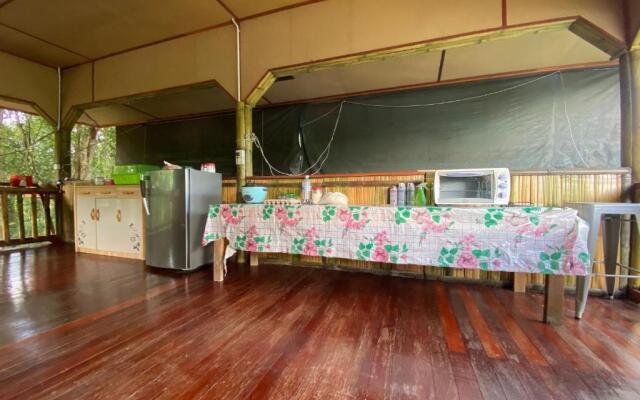 OYO 90286 Yuna Bamboo Rest & Stay