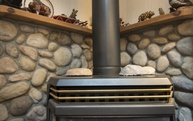 42r Rosenberg'S Creekside Cabin